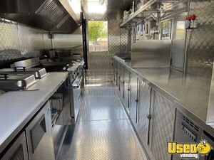 2022 Custom Kitchen Food Trailer Kitchen Food Trailer Floor Drains California for Sale
