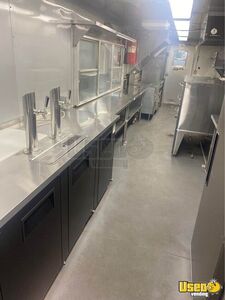 2022 Custom Kitchen Trailer Kitchen Food Trailer Refrigerator Illinois Diesel Engine for Sale