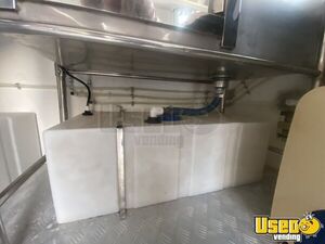 2022 Dog Grooming Trailer Pet Care / Veterinary Truck Diamond Plated Aluminum Flooring California for Sale