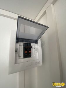 2022 Dog Grooming Trailer Pet Care / Veterinary Truck Electrical Outlets California for Sale