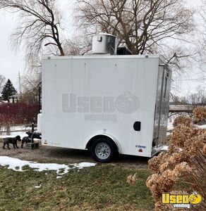 2022 Enclosed Cargo Trailer Kitchen Food Trailer Michigan for Sale