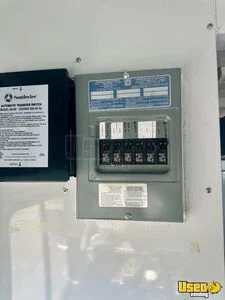 2022 F59 Catering Food Truck Exhaust Hood Virginia Gas Engine for Sale