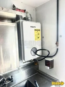 2022 F59 Catering Food Truck Hot Water Heater Virginia Gas Engine for Sale