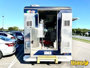 2022 F59 Catering Food Truck Removable Trailer Hitch Virginia Gas Engine for Sale
