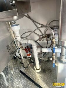 2022 F59 Catering Food Truck Work Table Virginia Gas Engine for Sale
