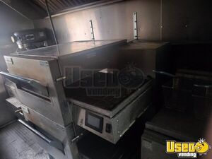 2022 F59 Pizza Food Truck Diamond Plated Aluminum Flooring Maryland Gas Engine for Sale