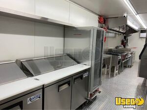 2022 Food Concession Trailer Kitchen Food Trailer Removable Trailer Hitch Texas for Sale