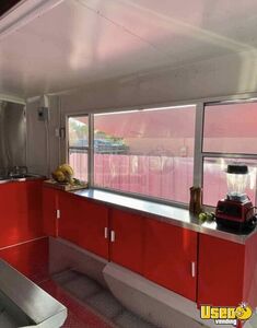 2022 Food Trailer Kitchen Food Trailer Diamond Plated Aluminum Flooring Florida for Sale