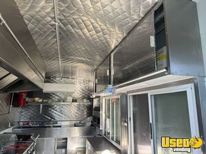 2022 Food Trailer Kitchen Food Trailer Fryer Texas for Sale