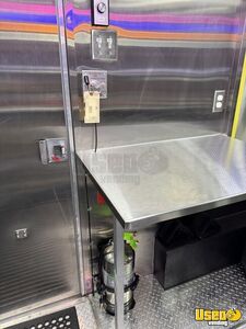 2022 H9618tt-100 Kitchen Food Trailer Upright Freezer Colorado for Sale