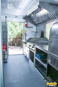 2022 Kitchen Food Concession Trailer With Smoker Kitchen Food Trailer Reach-in Upright Cooler Florida for Sale