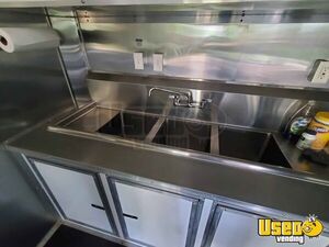 2022 Kitchen Food Trailer Kitchen Food Trailer Microwave Texas for Sale