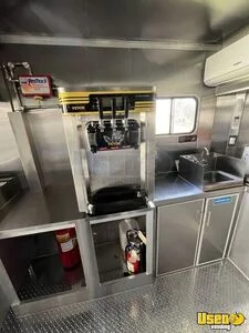 2022 Kitchen Trailer Kitchen Food Trailer Removable Trailer Hitch Florida for Sale