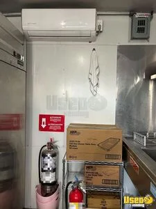 2022 L16' X W8.5' X H8.5' Kitchen Food Trailer Exterior Customer Counter Florida for Sale