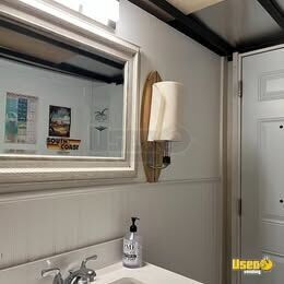 2022 Look Restroom / Bathroom Trailer 8 California for Sale