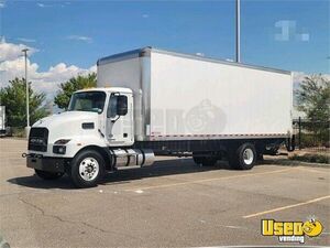 2022 Md6 Box Truck 2 New Mexico for Sale