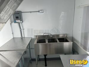 2022 Mini Donut Concession Trailer Bakery Trailer Triple Sink British Columbia for Sale