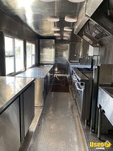 2022 Mobile Restaurant On Wheels Kitchen Food Trailer Generator California for Sale
