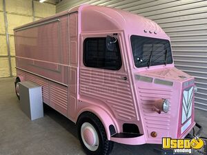 2022 Monterrey Large Concession Trailer Concession Window Montana for Sale