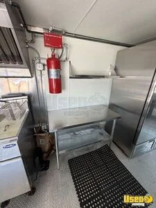 2022 Morgan Olson Lunch Wagon All-purpose Food Truck 27 Iowa Gas Engine for Sale