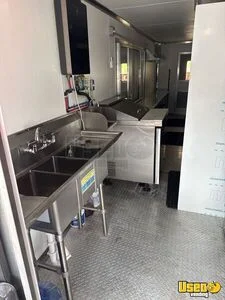 2022 Morgan Olson Lunch Wagon All-purpose Food Truck Fryer Iowa Gas Engine for Sale