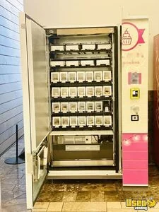 2022 Option 4 Vending Combo 2 California for Sale