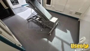 2022 Pet Stylist Elite Pet Care / Veterinary Truck Electrical Outlets Georgia Gas Engine for Sale