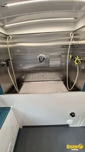 2022 Pet Stylist Elite Pet Care / Veterinary Truck Exterior Lighting Georgia Gas Engine for Sale