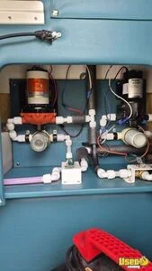 2022 Pet Stylist Elite Pet Care / Veterinary Truck Hand-washing Sink Georgia Gas Engine for Sale