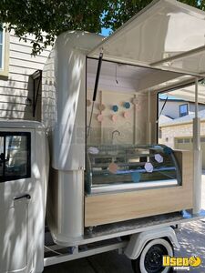 2022 Piaggio Ape Bakery Food Truck Bakery Food Truck Awning Texas for Sale