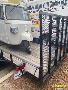 2022 Piaggio Ape Bakery Food Truck Bakery Food Truck Gray Water Tank Texas for Sale