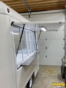 2022 Pt710 Basic Concession Trailer Concession Trailer Reach-in Upright Cooler Ohio for Sale