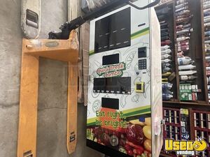 2022 Qb2200 Seaga Vending Combo 4 Indiana for Sale