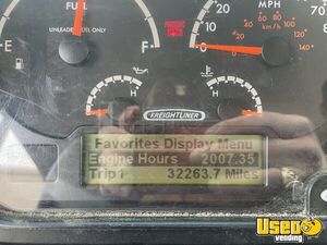 2022 Refrigerated Truck Catering Food Truck 24 Texas Gas Engine for Sale