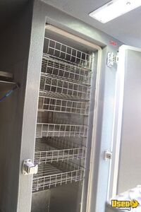 2022 Refrigerated Truck Catering Food Truck Sound System Texas Gas Engine for Sale