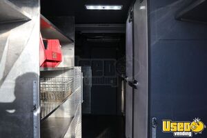 2022 Refrigerated Truck Catering Food Truck Upright Freezer Texas Gas Engine for Sale