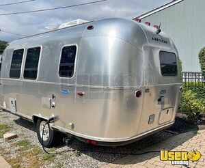 2022 Skoolie Conversion Airstream Air Conditioning New York for Sale