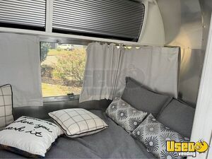 2022 Skoolie Conversion Airstream Double Sink New York for Sale