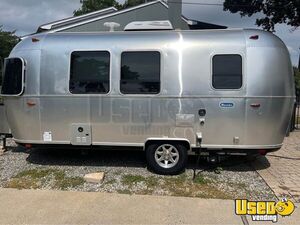 2022 - 20' Airstream Travel Trailer | Mobile Home Unit for Sale in New York!