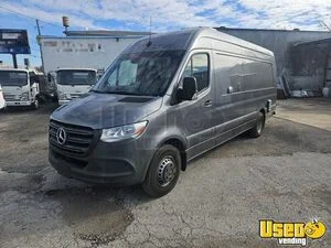 2022 Sprinter 4500 All-purpose Food Truck Cabinets Texas Diesel Engine for Sale