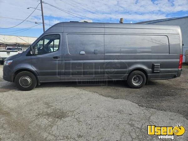 2022 Sprinter 4500 All-purpose Food Truck Texas Diesel Engine for Sale
