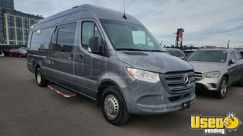 2022 Sprinter 4500 Extended Cargo Van 170 In. Wb Rwd All-purpose Food Truck New York Diesel Engine for Sale