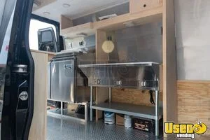 2022 Sprinter All-purpose Food Truck Stainless Steel Wall Covers New York Gas Engine for Sale