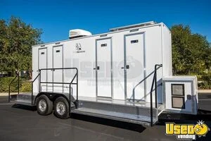2022 - 4 Stall Luxury Bathroom Trailer | Mobile Bathroom Unit with Solar for Sale in California!