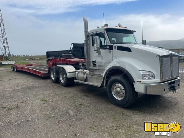 2022 T800 Kenworth Semi Truck California for Sale