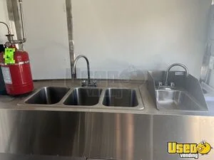 2022 Victory Enclosed Cargo Trailer Kitchen Food Trailer Microwave Colorado for Sale