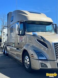 2022 Vnl Volvo Semi Truck 2 New York for Sale