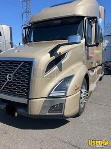 2022 Vnl Volvo Semi Truck 4 New York for Sale