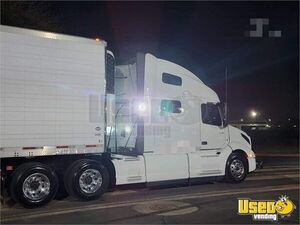 2022 Vnl Volvo Semi Truck 5 New York for Sale