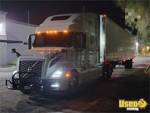 2022 Vnl Volvo Semi Truck 6 New York for Sale